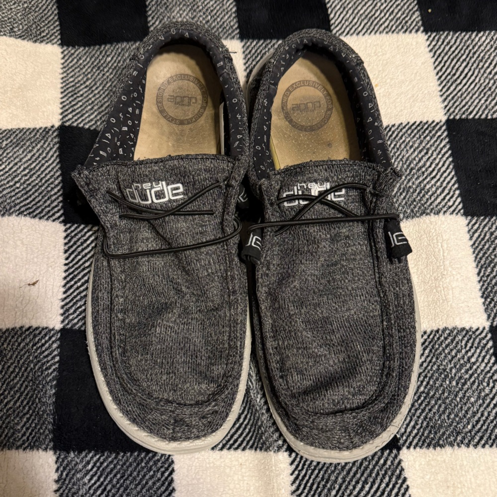 Hey Dude Mens Shoes